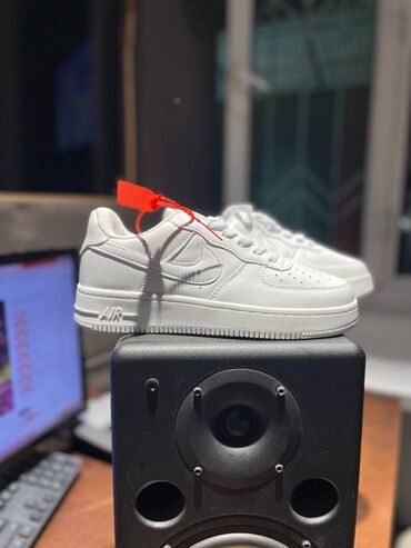 air pots: Продаются новые Nike Air Force 1 low White