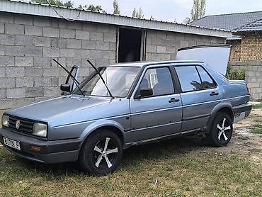 Volkswagen Jetta: 1991 г., Кол менен иштөөчү, Седан lalafo.kg да Volkswagen Jetta: 1991 г., Кол менен иштөөчү, Седан
