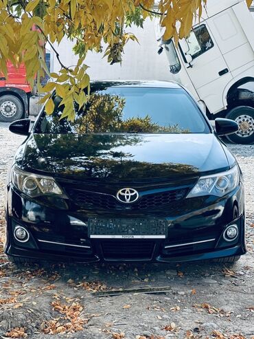 чехол на камри: Toyota Camry: 2012 г., 2.5 л, Автомат, Бензин, Седан