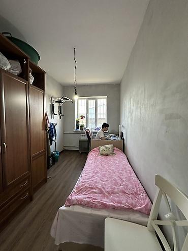 Продажа коттеджей и домов: 💎СРОЧНО ПРОДАЕТСЯ ДОМ 🏢Комнат: 4 🏘️Микрорайон: Ак-Ордо 3 📊Состояние — 8