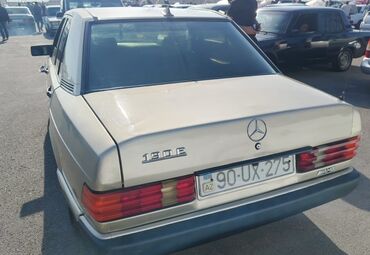 багажник для машины: Mercedes-Benz 190 (W201): 1.8 l | 1992 il Sedan