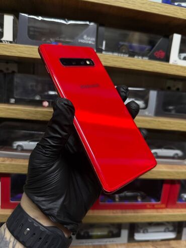 Samsung: Samsung Galaxy S10 Plus, Б/у, 128 ГБ, цвет - Красный — 1