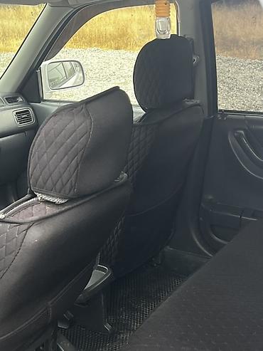 машина на ходу: Honda CR-V: 2000 г., 2 л, Автомат, Бензин, Кроссовер — 6