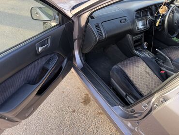 Honda: Honda Accord: 2002 г., 2 л, Автомат, Бензин, Седан — 8