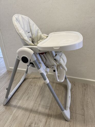 для кормление: Тамактандыруучу отургуч, Колдонулган, Peg perego, Отургучтун башка түрү, түсү - Ак, Өзү алып кетүү