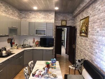 Yeni tikili: 3 otaqlı, Yeni tikili, m. Nəriman Nərimanov, 128 kv. m — 15