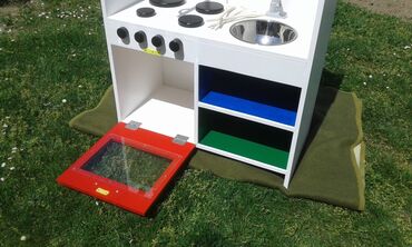 Ostali dečiji nameštaj: Dečija drvena kuhinja za igru – ručno izrađena, stabilna i bogato — 5