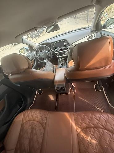 соната жёлтый: Hyundai Sonata — интерьер с премиальной отделкой - Просторный салон с — 3