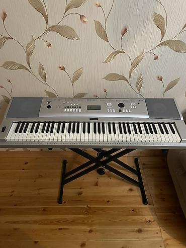 midi klavyatura: Yamaha PSR-i425 rəqəmsal sintezator – 61 klavişli portativ klaviatura — 2