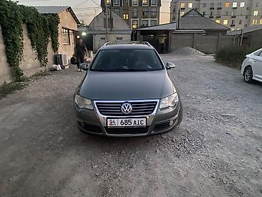 Volkswagen Passat Variant: 2005 г., 2 л, Автомат, Бензин, Универсал