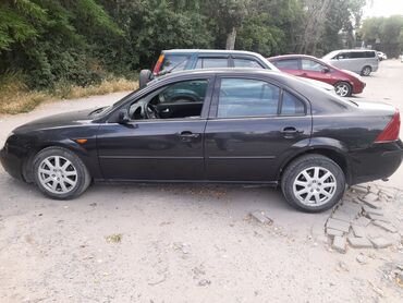 ford xlt: Ford Mondeo: 2002 г., 1.8 л, Механика, Бензин, Седан