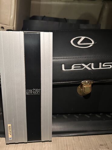 наклейка на авто: Усилитель для автомагнитолы Lexus GX470 фирмы “Mark Levinson”
