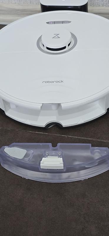 robot tossoran: Roborock S8 robot tozsoran və yuyucu - Model: Roborock (ağıllı robot — 4