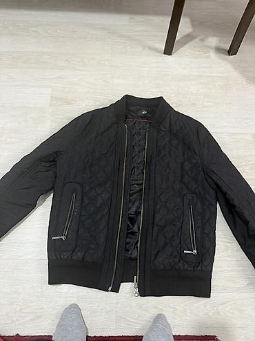 железо бу: Мужская куртка, M, H&M, Б/у, цвет - Черный, Самовывоз — 3