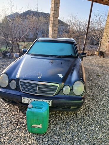 maşın nol altı: Mercedes-Benz 220: 2 l | 2000 il Sedan