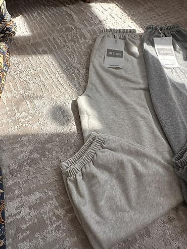 зимние спортивные штаны: Свободные спортивные штаны ZM STUDIO - Модель: классические джоггеры — 1
