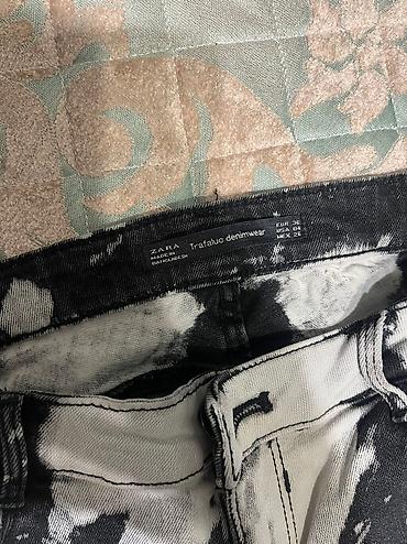 Повседневные платья: Брюки джинсы Футболки Zara по 100 в хорошем состоянии, все по 100 — 13