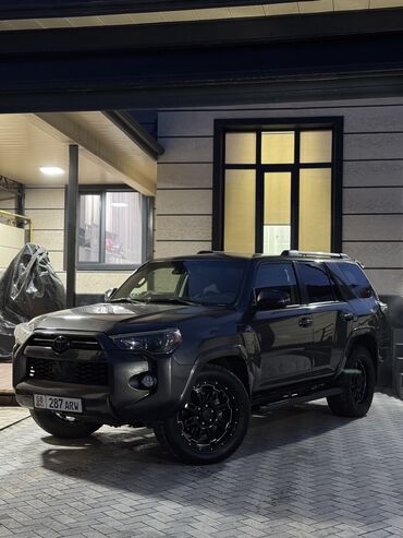 Toyota: Toyota 4Runner: 2020 г., 4 л, Автомат, Бензин, Внедорожник