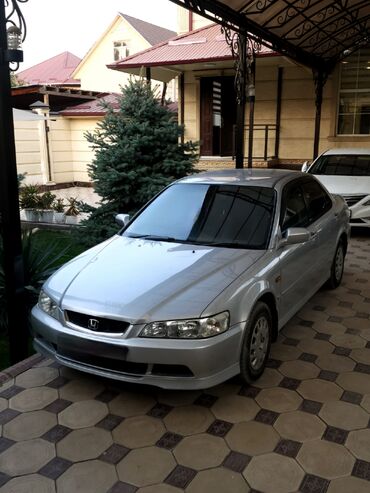 зил бычок двигател: Honda Accord: 2002 г., 1.8 л, Автомат, Бензин, Седан