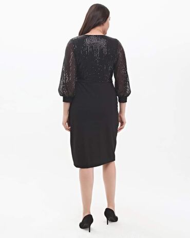 Haljine: Haljine za punije dame 
Cena 2999 din
Veličine XL, 2XL, 3XL, 4XL na lalafo.rs — 2 Haljine: Haljine za punije dame 
Cena 2999 din
Veličine XL, 2XL, 3XL, 4XL — 2