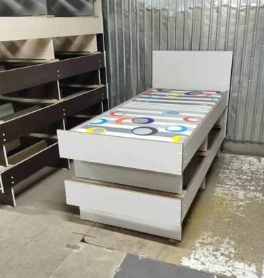 односпальный диван кровать: Бир кишилик керебет, Жаңы, Матрасы бар, узуну - 190 см