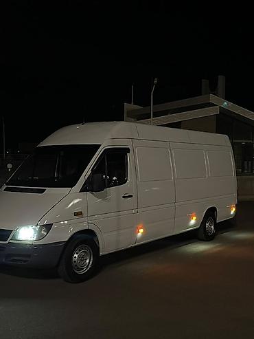 маленький холодильник: Mercedes-Benz Sprinter, длинная база, высокий крыша, белый фургон — 3