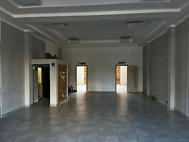 Продажа помещений свободного назначения: Продаётся коммерческое помещение в самом сердце города! Адрес: ул — 4