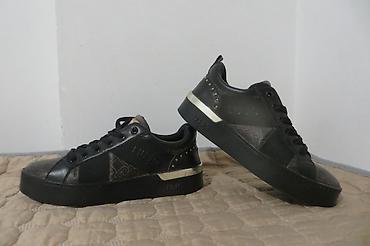 yeezy papuče: LIU JO br 39 25cm unutrasnje gaziste stopala, patike, potpuno — 1