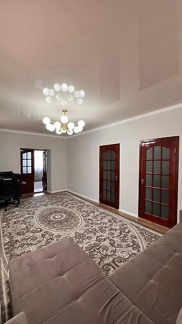 Продажа коттеджей и домов: Продаётся дом 5-комнатный кирпичный Район: Пишпек Гагарина/Фрунзе — 1