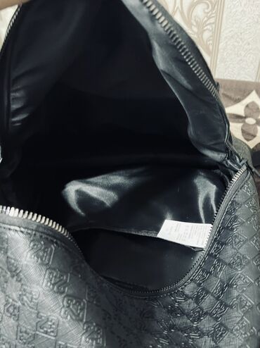 чемоданы бишкек дордой цены: Рюкзак городской, черный, с тисненым геометрическим узором по всей