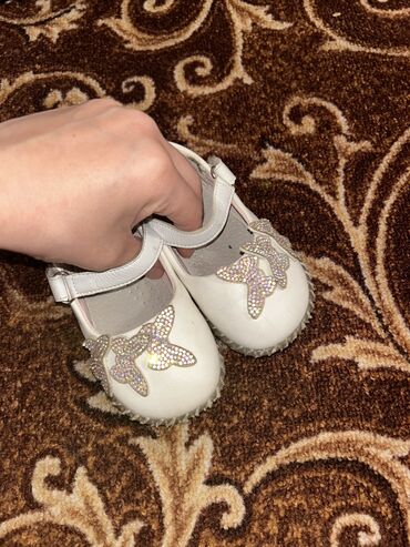 зимняя обувь для девочек: Детская обувь