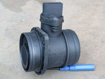 Датчики, сенсоры, предохранители: Расходомер Audi 2003 г., Б/у, Оригинал, Германия — 2