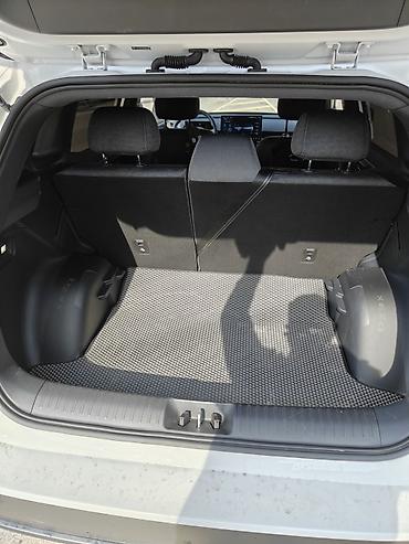 Toyota: Toyota bZ3X: 2025 г., Автомат, Электромобиль, Кроссовер — 8