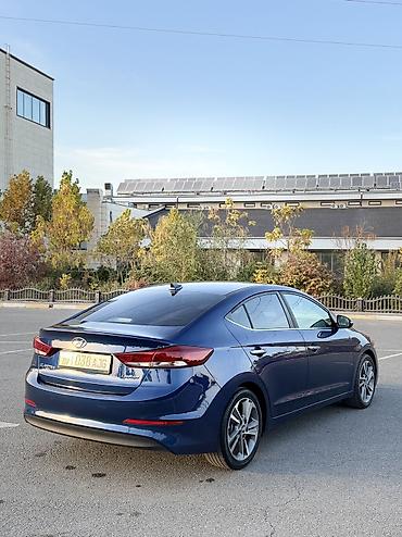 hunda: Hyundai Elantra: 2016 г., 2 л, Автомат, Бензин, Седан — 5