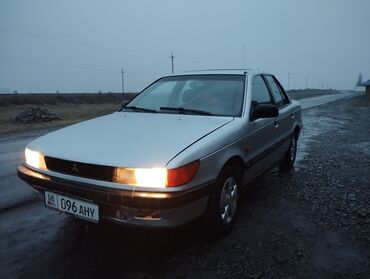 Mitsubishi: Mitsubishi Lancer: 1992 г., 1.5 л, Механика, Бензин, Седан — 7