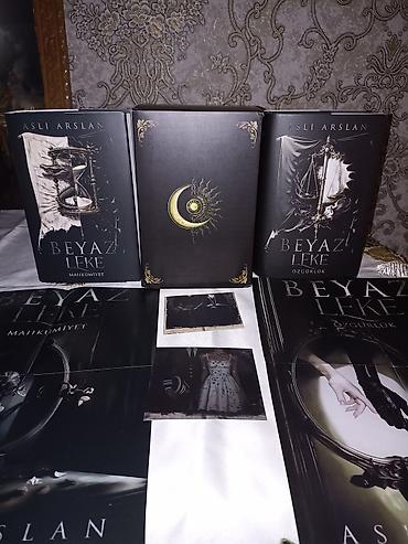 Kitablar və jurnallar: Aslı Arslan – “Beyaz Leke” seriyası (qutu set) Təsvir: - Tam seriya — 1