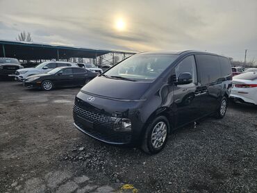 Hyundai: Hyundai Staria: 2022 г., 2.2 л, Типтроник, Дизель, Минивэн — 27