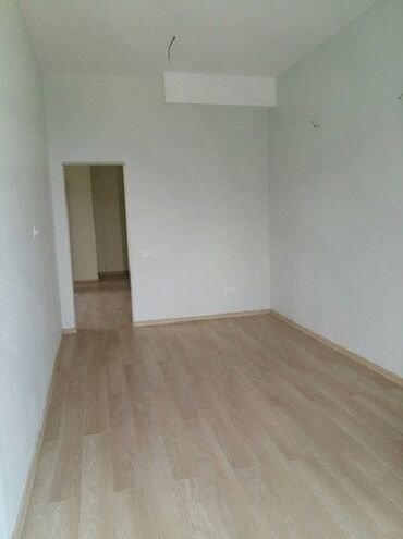 недвижимость в токмоке: 45 м², Без мебели