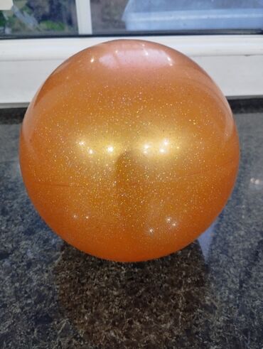 Другие товары для детей: Мяч полупрофессиональный для гимнастики Россия размер 15 новый цвет