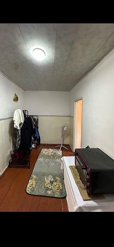 чон арык дом: 65 м², 4 бөлмө, Чогуу жашоосу жок — 2