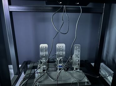 Рули: Профессиональный комплект для симрейсинга Состав и особенности: - — 7