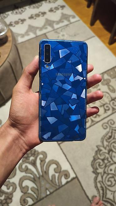 Samsung Galaxy A7 2018, 64 GB, rəng - Mavi, İki sim kartlı lalafo.az -da Samsung Galaxy A7 2018, 64 GB, rəng - Mavi, İki sim kartlı