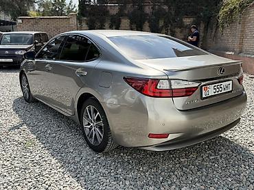 e5 olom: Lexus ES: 2017 г., 2.5 л, Вариатор, Гибрид, Седан — 7