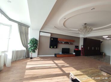 Долгосрочная аренда квартир: 3 комнаты, Риэлтор, Без подселения, С мебелью полностью — 2