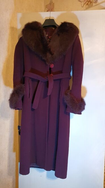 жен пальто красивое в Кыргызстан | ПАЛЬТО: Пальто! Зимнее! Красивое! 46 размер! Турция
