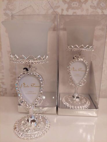 Şamdanlar: Şamdanlar. Yenidir. Sirkon qaşlarla bəzədilib. Çox nadir şamdanlardı -da lalafo.az — 9 Şamdanlar: Şamdanlar. Yenidir. Sirkon qaşlarla bəzədilib. Çox nadir şamdanlardı — 9