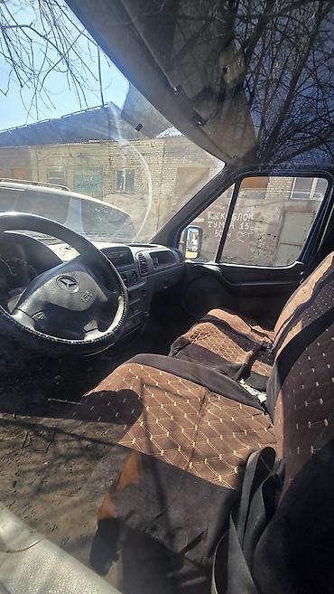 грузовой газель: Mercedes-Benz Спринтер: 2003 г., 2.2 л, Механика, Дизель, Фургон — 2