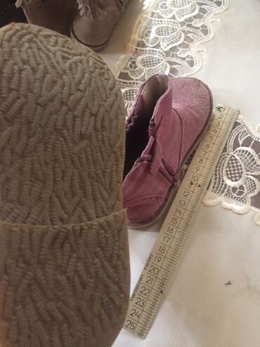 Uşaq ayaqqabıları: Botinkalar, sapoqlar 1-4 yashli uwaqlarchun chox rahat . Her bir -da lalafo.az — 12 Uşaq ayaqqabıları: Botinkalar, sapoqlar 1-4 yashli uwaqlarchun chox rahat . Her bir — 12