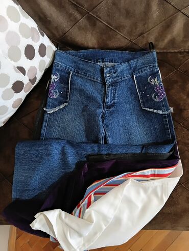 Pantalone: S (EU 36), Normalan struk, Ravne nogavice — 1