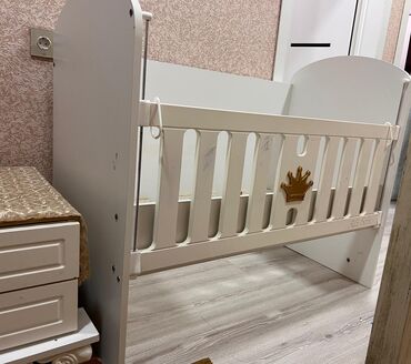 yun döşək satışı: Oğlan və qız üçün, İşlənmiş, Beşik, Matras ilə